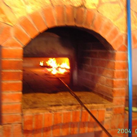 Agriturismo La Targa Buonfornello Eksteriør billede
