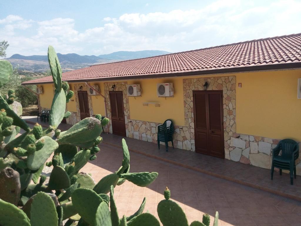 Agriturismo La Targa Buonfornello Værelse billede